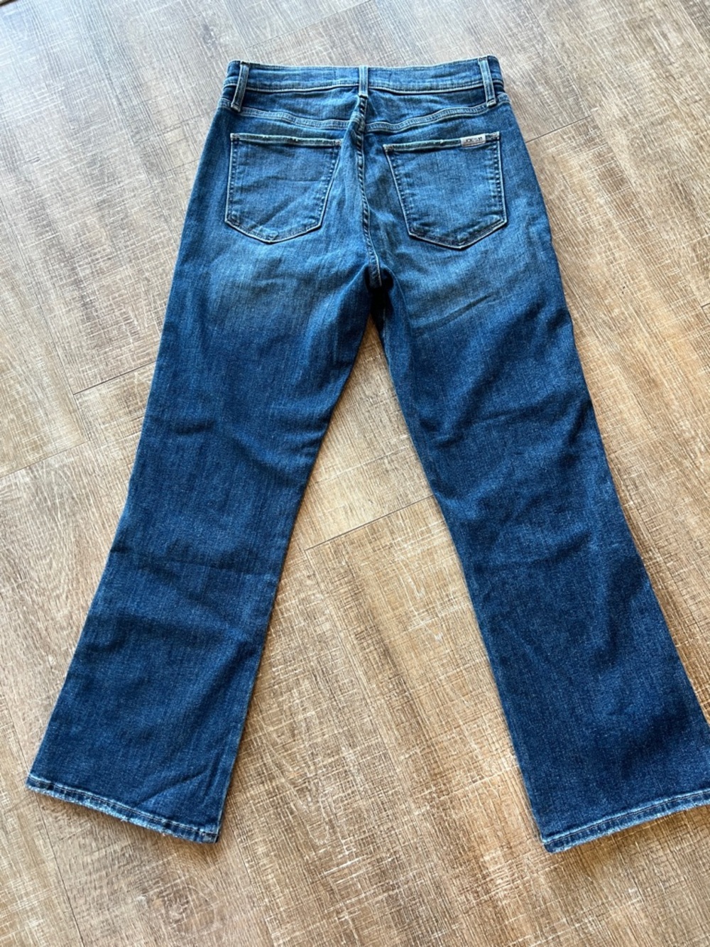Joe's Jeans High-Rise Abilene Cropped Flare Jeans in Medium Blue size 27 - Picture 7 of 7